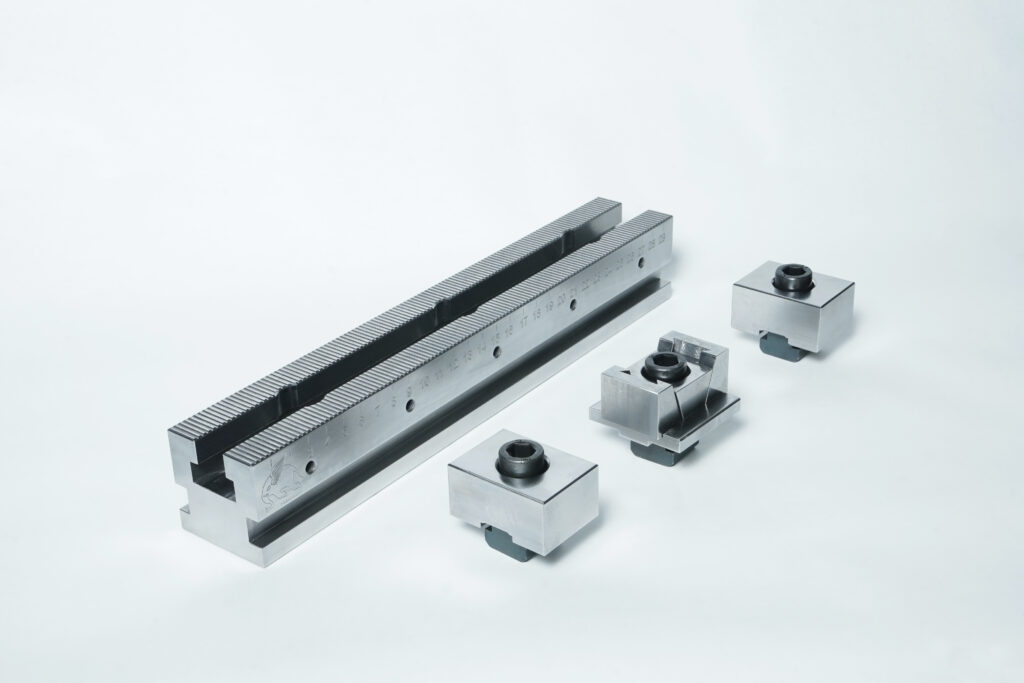 Pegaphant Base Rail System